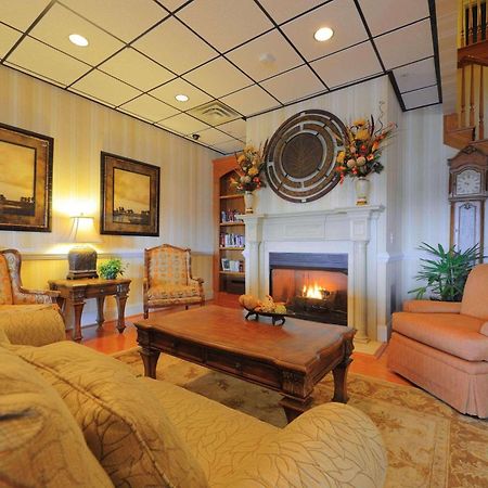 Spark By Hilton Orangeburg Interior photo