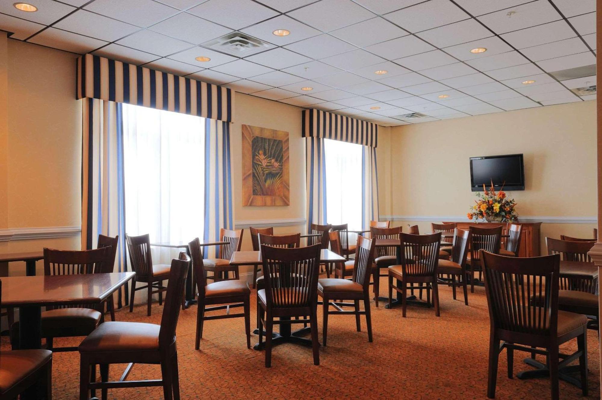 Spark By Hilton Orangeburg Exterior photo